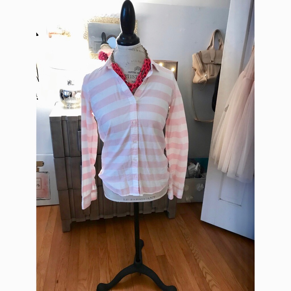 Gap boyfriend shirt